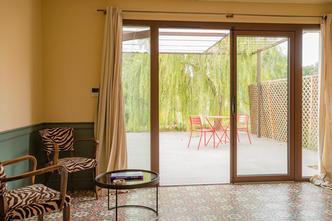Chambres D'Hotes - Domaine De Cristia Courthézon Exterior photo